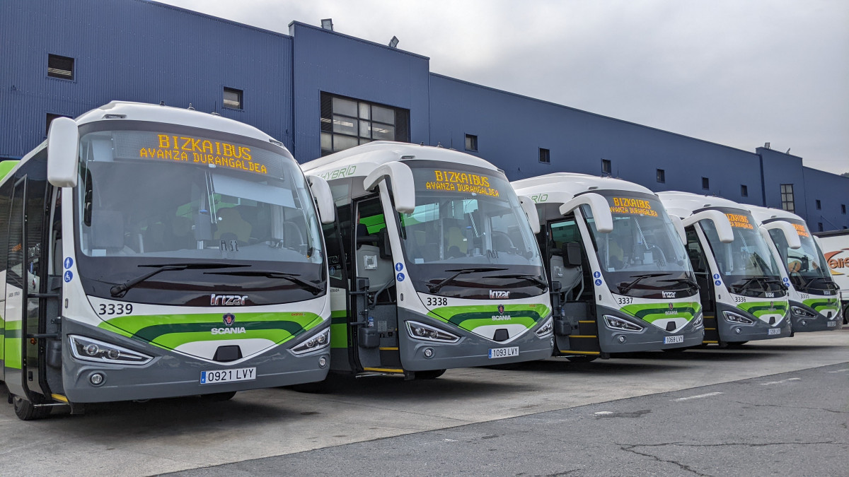 Avanza incorpora cinco autobuses híbridos de Scania a las líneas de Bizkaibus