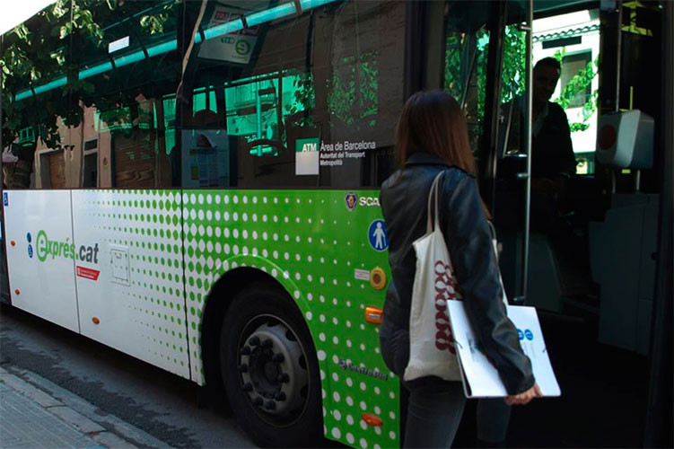Cataluna aumenta la oferta de los autobuses expres cat