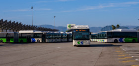 La emt de palma suma a su flota 22 nuevos autobuses articulados