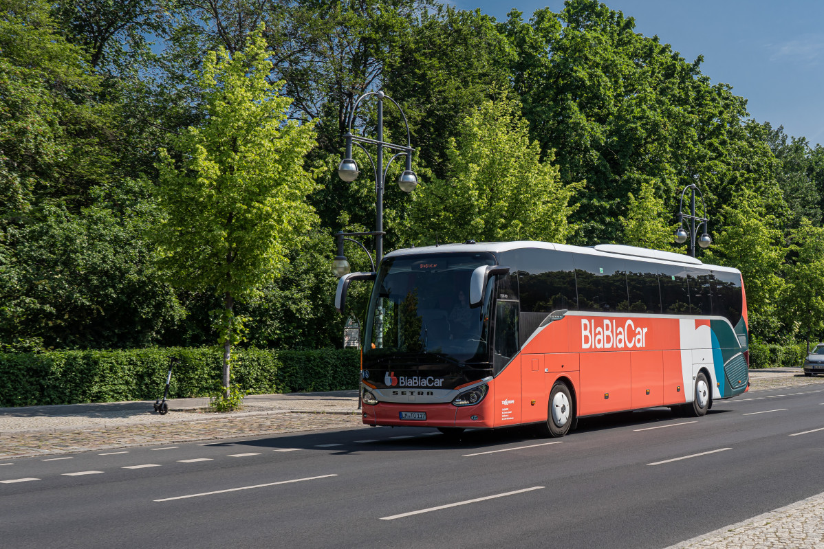 Blablacar lanza tres nuevas rutas de autobus entre espana y francia