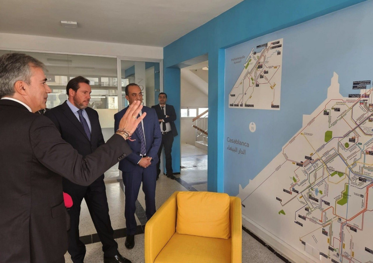 Oscar puente visita la sede de alsa en marruecos