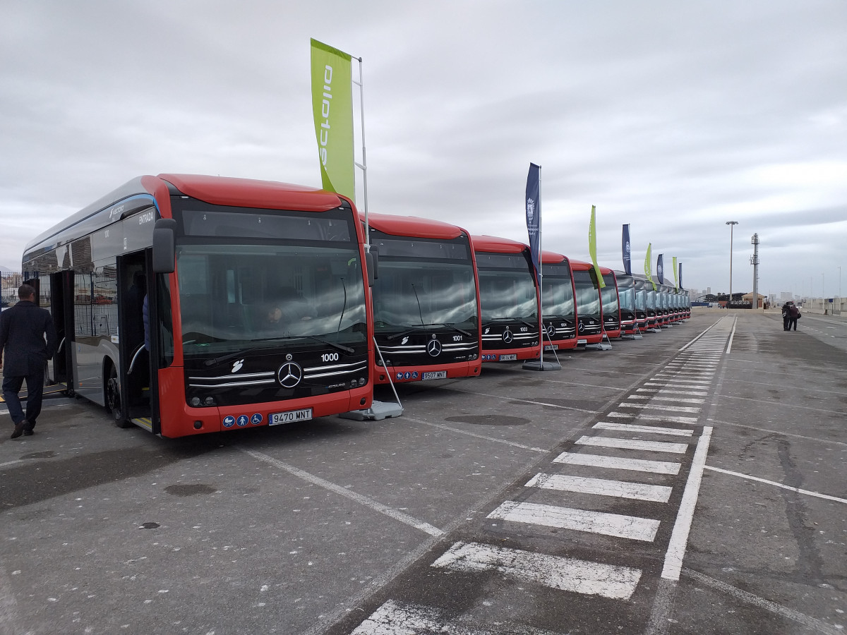 Alicante respira mejor con 18 nuevos autobuses electricos
