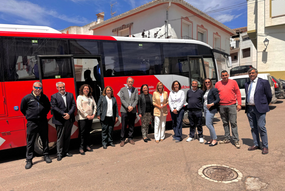 La comunidad valenciana pone en marcha el autobus entre alto palancia sagunto y valencia