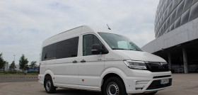 Man busworldOK
