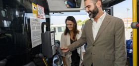 Diez autobuses surbusOK