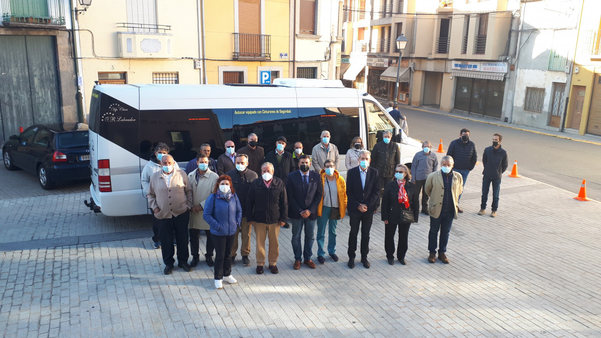 Castilla y León implanta el bono rural gratuito a la demanda en dos comarcas de Ávila