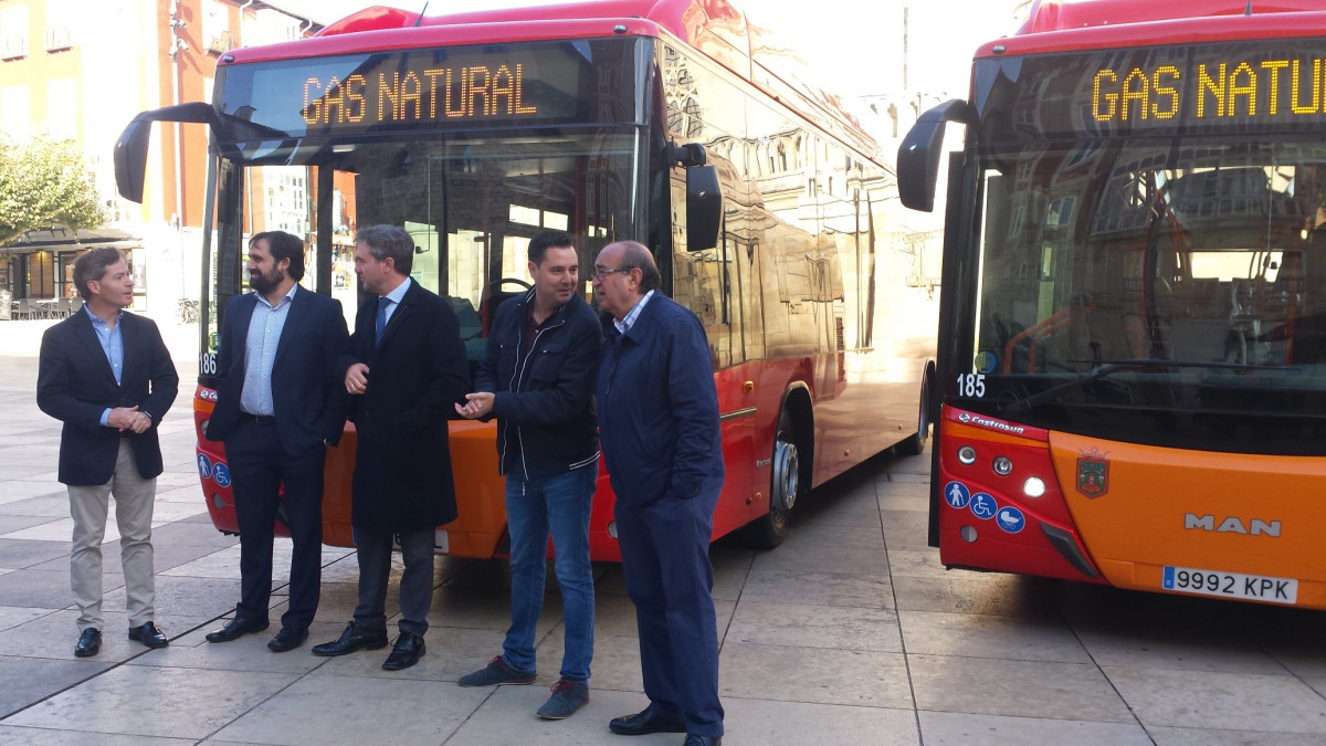 Burgos planea comprar nueve autobuses eléctricos y de gas
