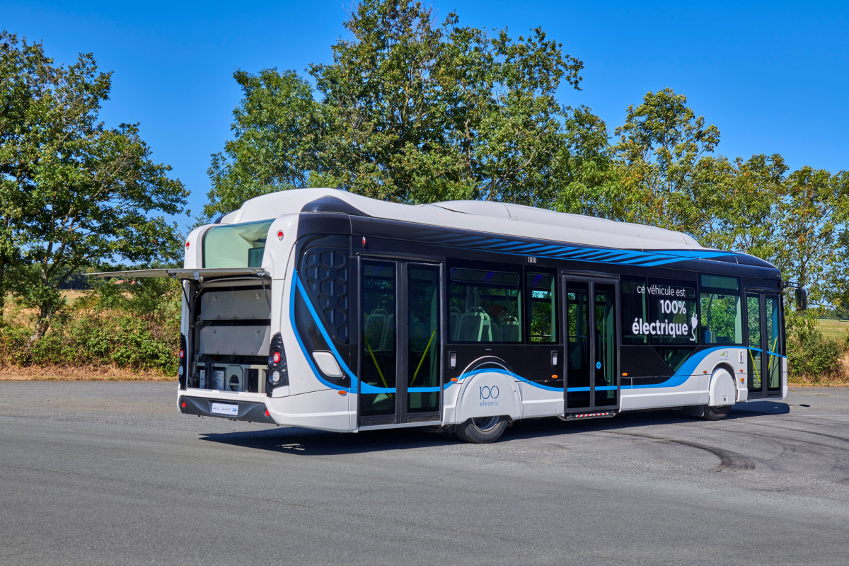 Iveco Bus ofrece una nueva generación de baterías para su gama E-Way