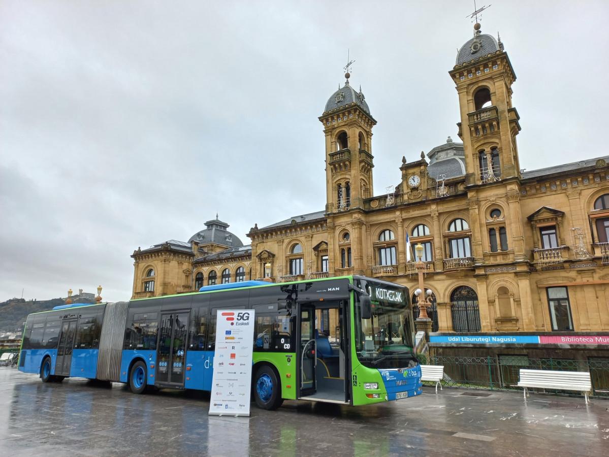 Dbus instala la conexión 5G en sus autobuses