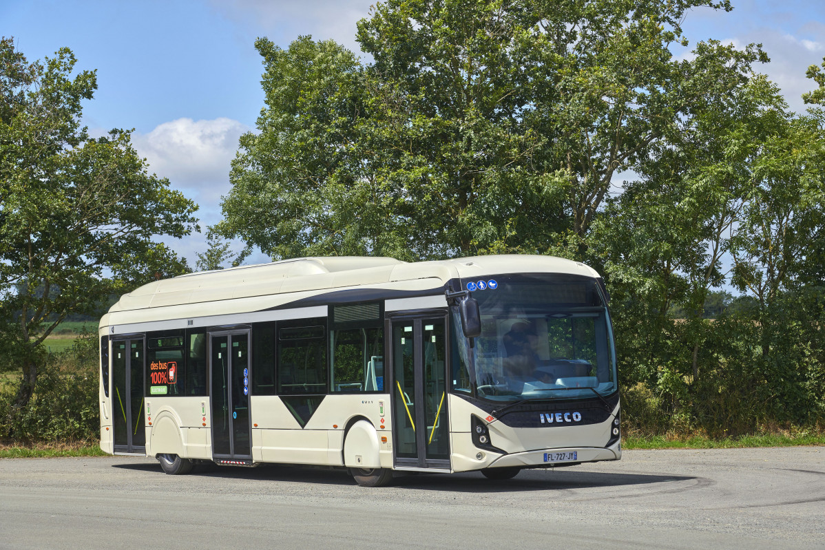 Alsa prueba el autobús eléctrico E-Way de Iveco Bus en Arganda del Rey (Madrid)