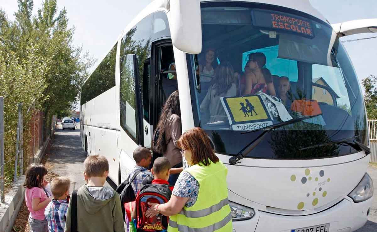 Direbús y Etransa denuncian los impagos de la Junta de Extremadura