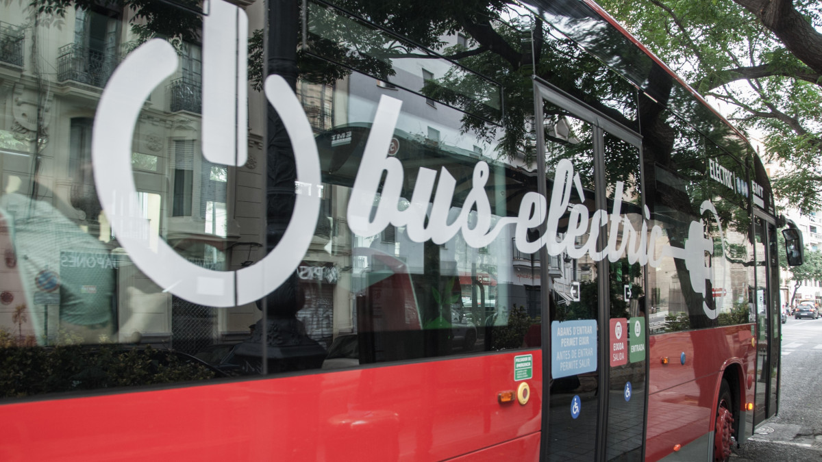 La EMT de Valencia inicia la compra de 20 autobuses eléctricos