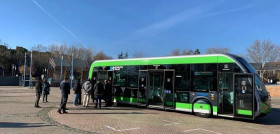 Empresa martin prueba el irizar ie tram en leganes