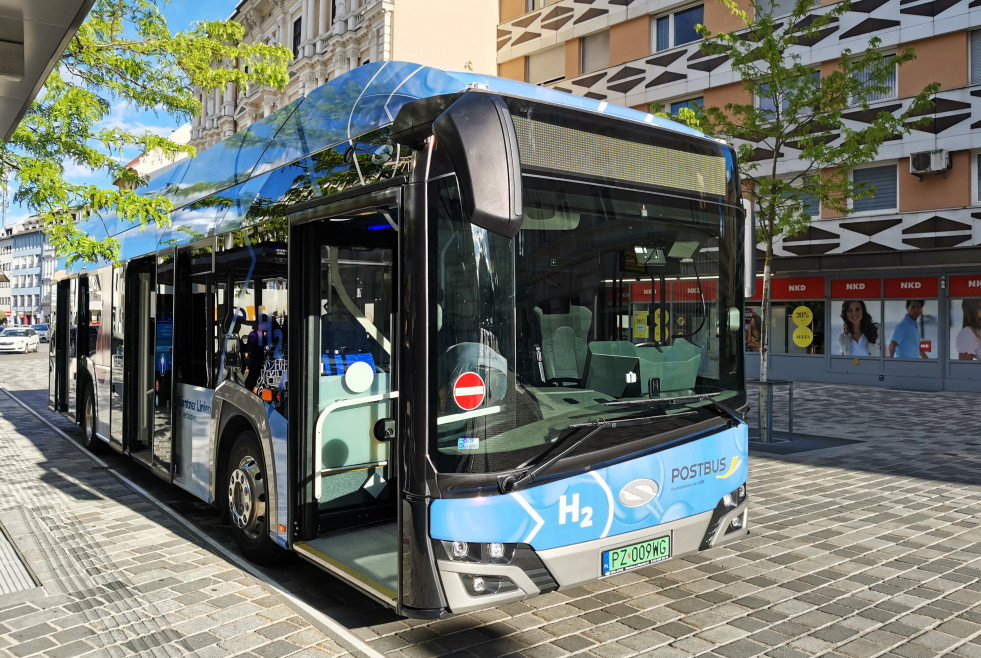 El mayor operador de austria encarga cinco autobuses de hidrogeno a solaris