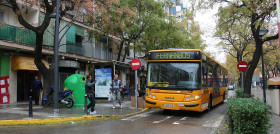 La atmv destina 18 millones a renovar 1160 paradas de autobus
