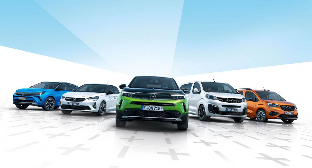 Opel anuncia que los Combo Life, Vivaro Combi y Zafira Life de pasajeros serán exclusivamente eléctricos
