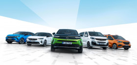 Opel anuncia que los combo life vivaro combi y zafira life de pasajeros seran exclusivamente electricos