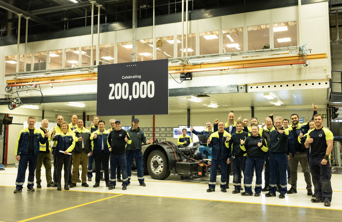 Volvo celebra la producción del chasis número 200.000