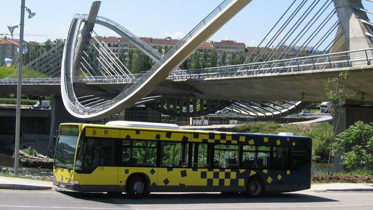 Ourense complementará el transporte urbano con un servicio bajo demanda en el perímetro rural
