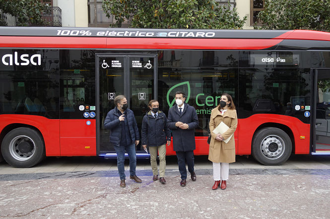 Alsa incorpora al transporte público de Granada un autobús eléctrico de Mercedes-Benz