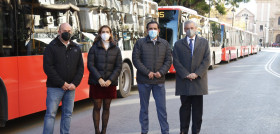 Transporte de murcia y pedanias incorpora cinco autobuses mercedes