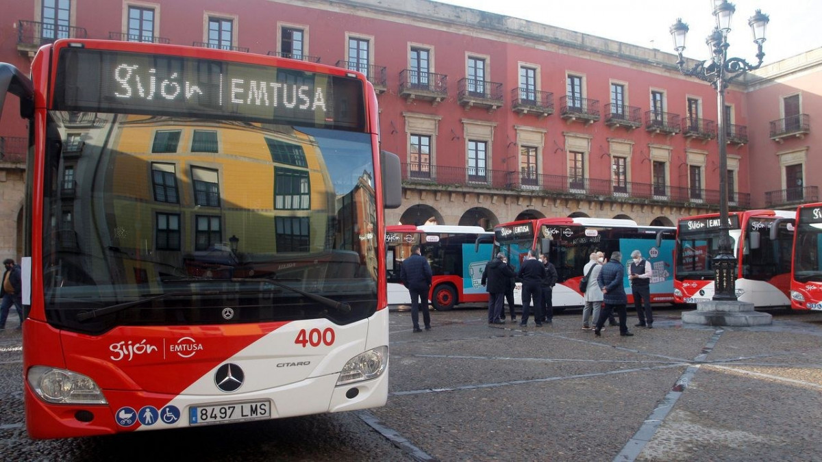 La cifra de matriculaciones de autobuses crece un 20% en enero