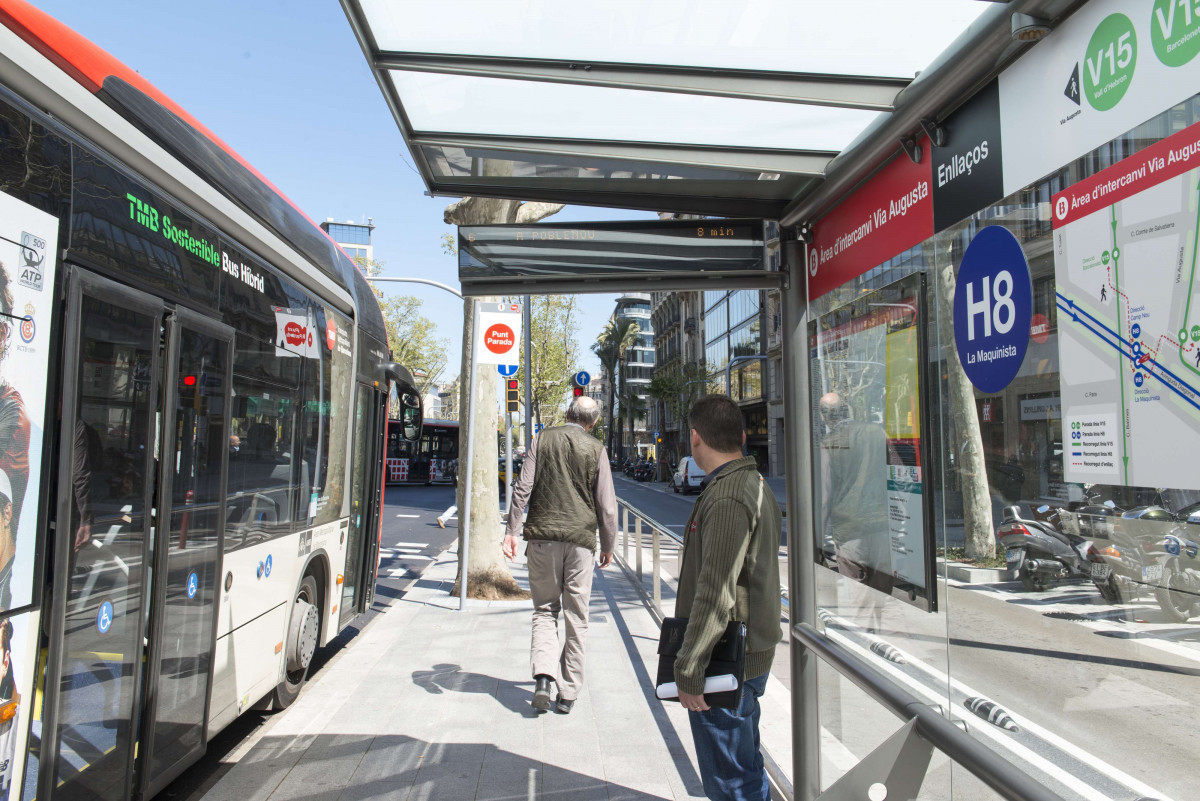 TMB recibe un premio de la UITP por su política de inclusión