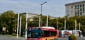 Tussam licita la compra de 11 autobuses articulados electricos
