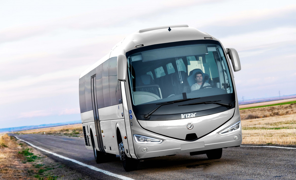 Irizar presenta una nueva generación del modelo i4