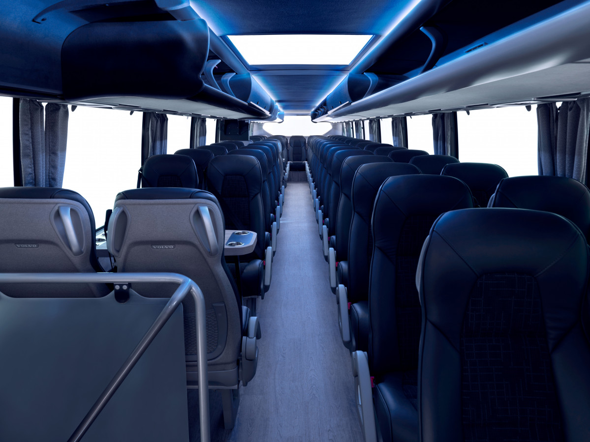 El uso del transporte interurbano en autobús crece un 32% en diciembre