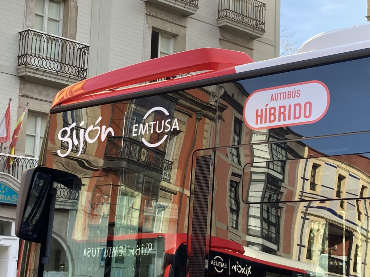 Emtusa de Gijón aprueba la compra de seis autobuses híbridos