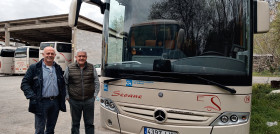 Empresa seoane estrena un intouro de mercedes benz