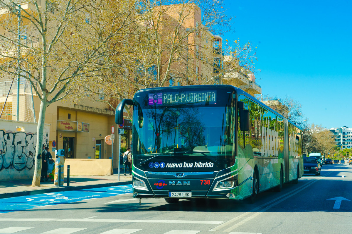 Atuc expresa su malestar al Gobierno por excluir al autobús urbano de las ayudas de 950 euros