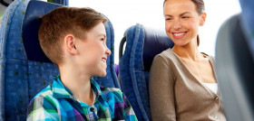 El transporte extremeno critica la licitacion del transporte escolar
