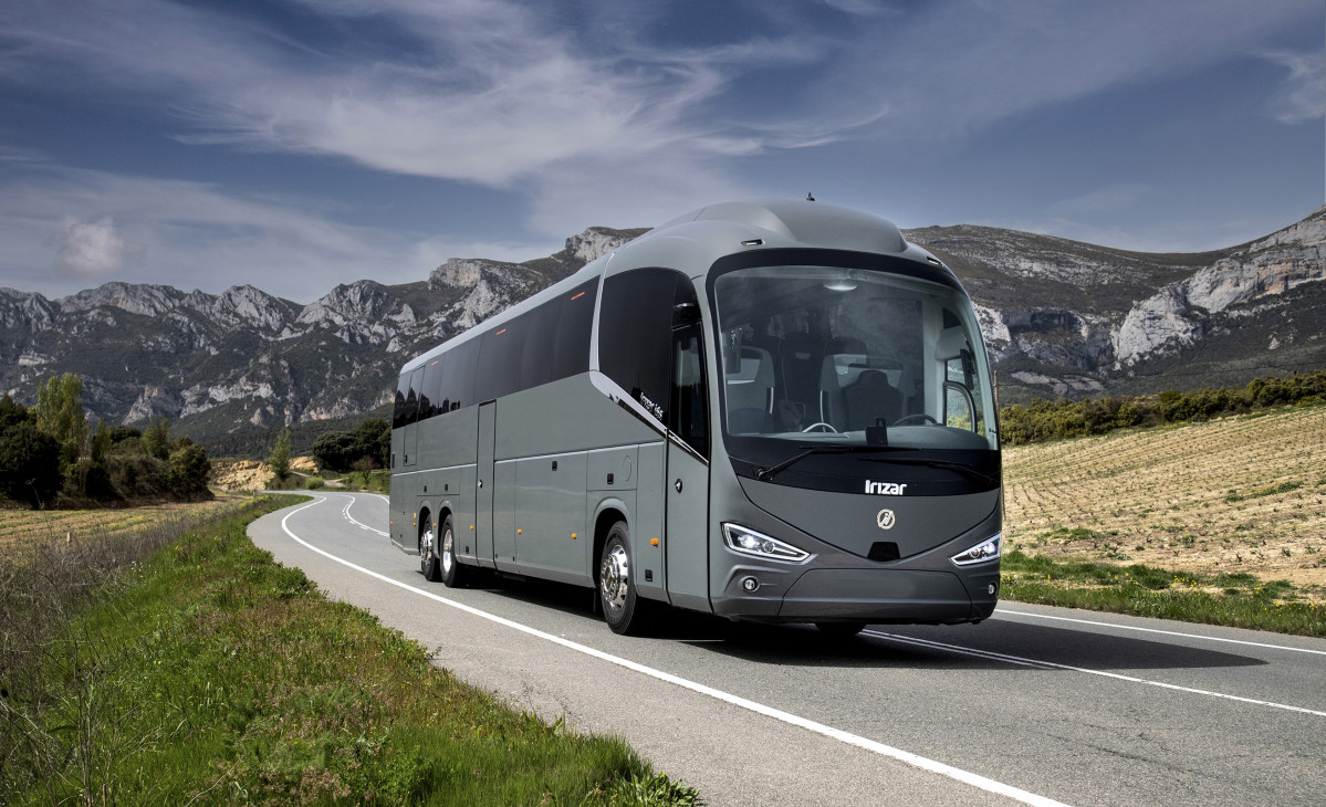 El autocar eficiente, conectado y seguro de Irizar se llama i6S Efficient