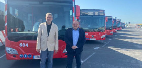 La emt de tarragona pone en servicio 10 autobuses hibridos mercedes benz
