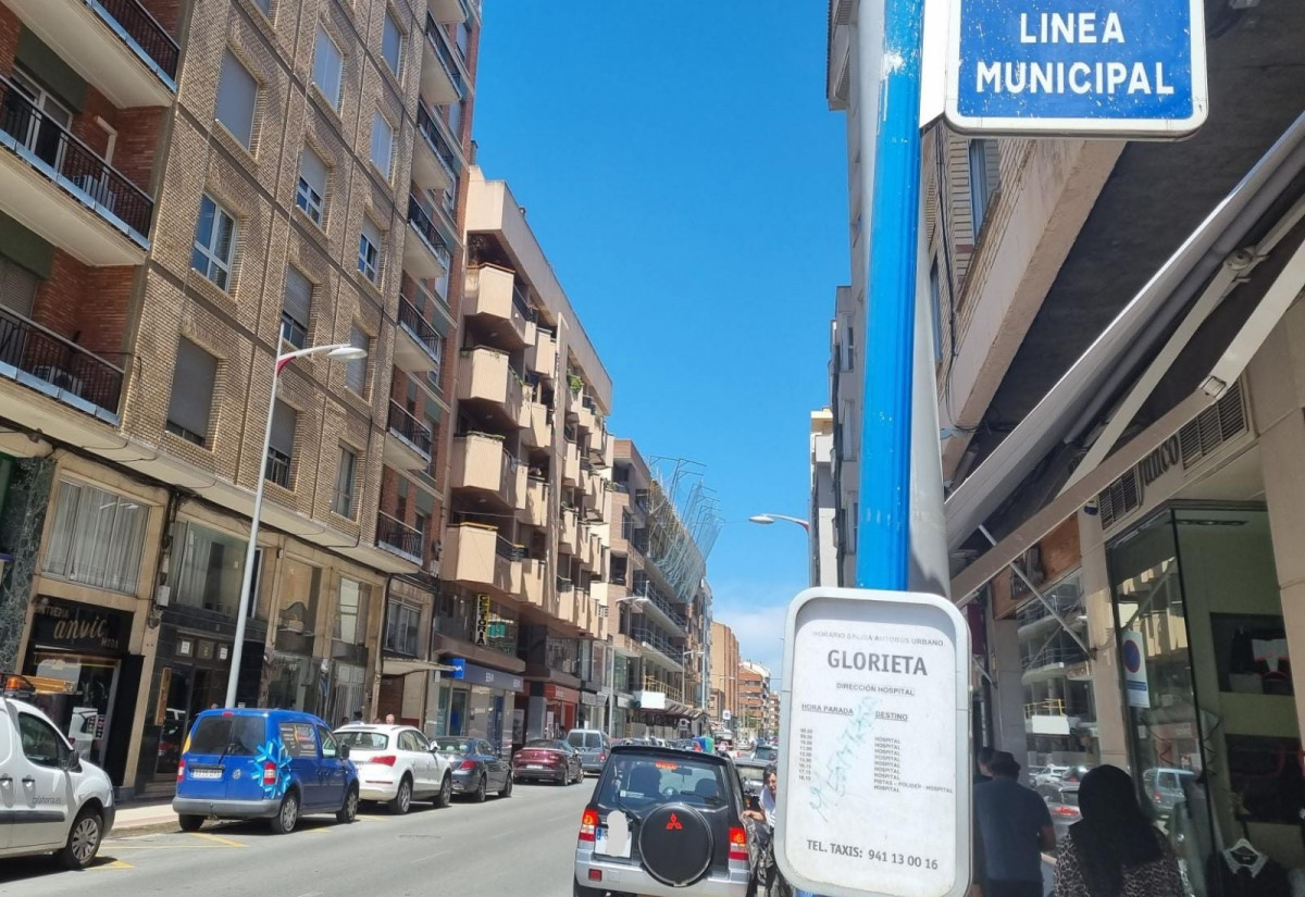 Jiménez pone en marcha el nuevo transporte urbano de Calahorra