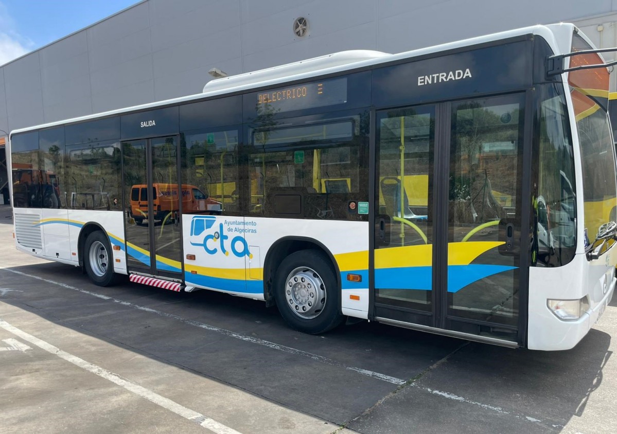 Algeciras incorpora un autobús de Mercedes-Benz