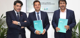 Alsa firma un acuerdo para impulsar la movilidad sostenible en las rozas