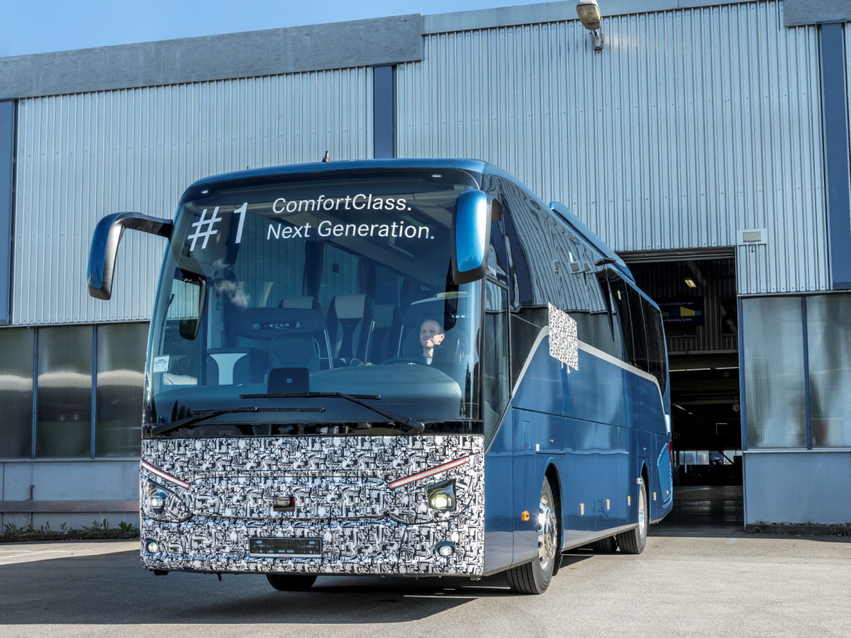 Daimler Buses inicia la producción de la nueva generación de los autocares Setra
