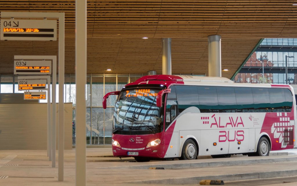 El uso del alavabus recupera la demanda prepandemia