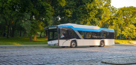 La emt de fuenlabrada recibira cuatro autobuses electricos de solaris