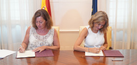 El mitma firma un protocolo para elevar los descuentos al transporte publico en baleares