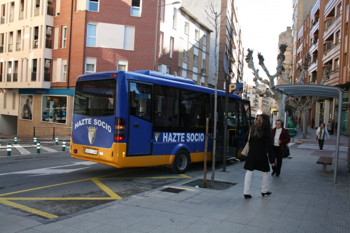 Tudela adjudica el servicio de transporte urbano a arasa