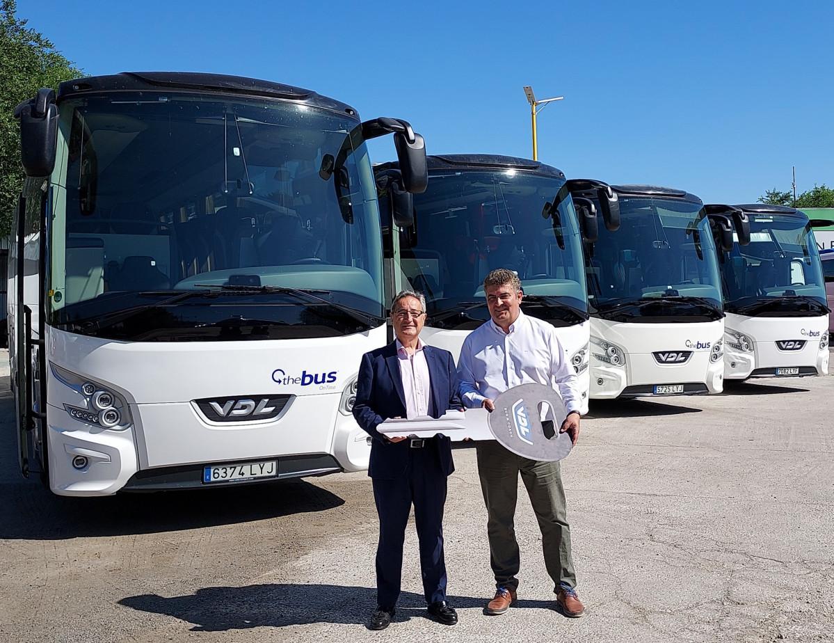 Vdl bus coach entrega 10 autocares futura a the bus ontime