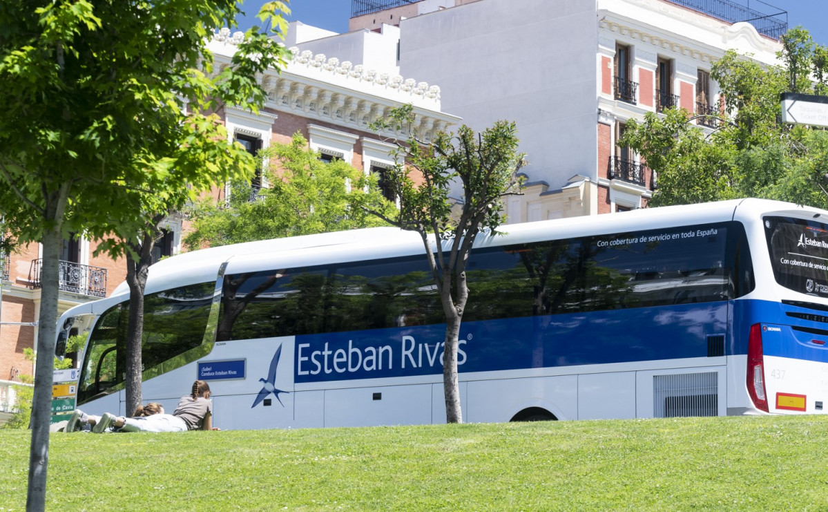 Confebus pide la revision de los precios de los contratos de transporte escolar