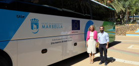Marbella refuerza la flota de transporte escolar con dos autobuses hibridos