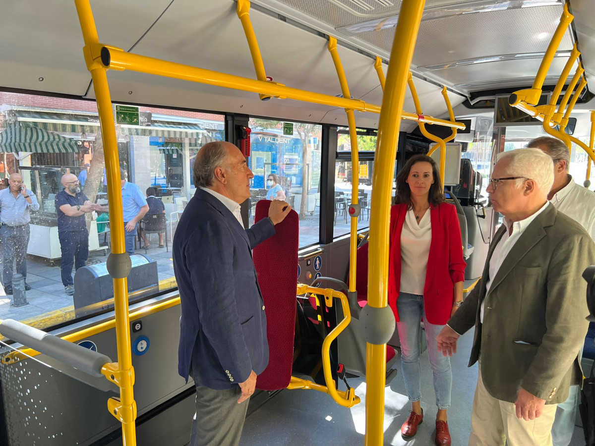 Algesa cta estrena un autobus iu00edbrido