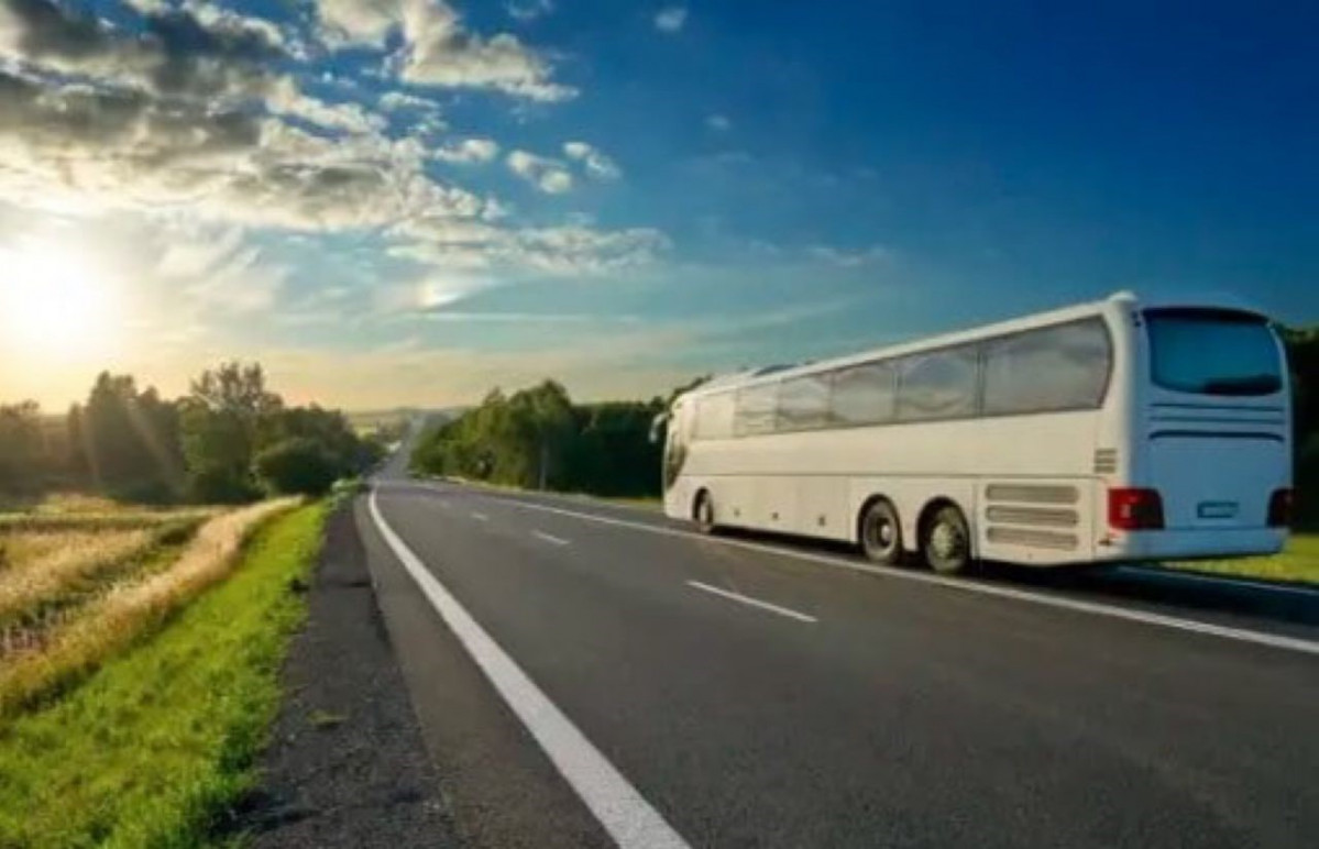 Aetram destaca la importancia del autocar durante la semana de la movilidad