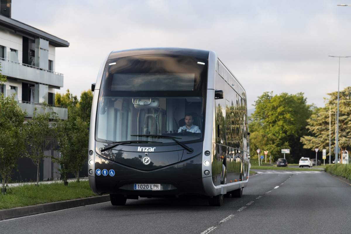 El tuc de pamplona compra 20 autobuses electricos a irizar e mobility